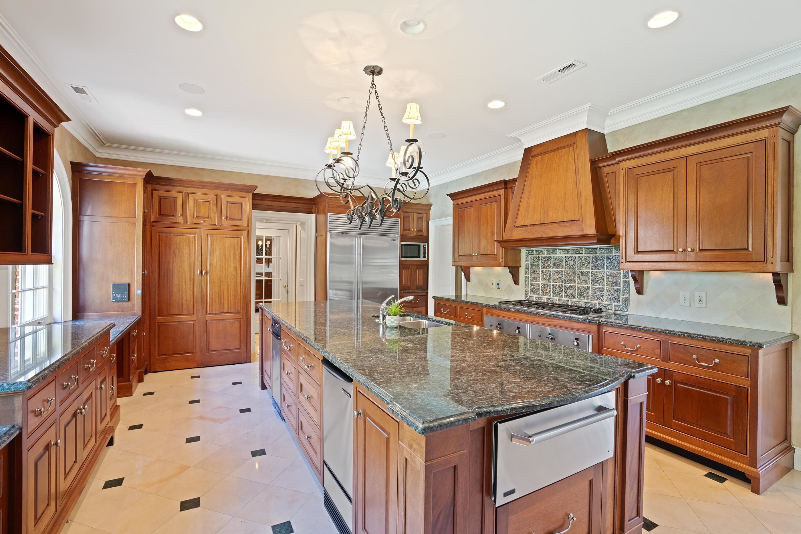 1908 Roe Ford Road Greenville, SC 29617 - Photo 21 of 41 Gallery Image 21