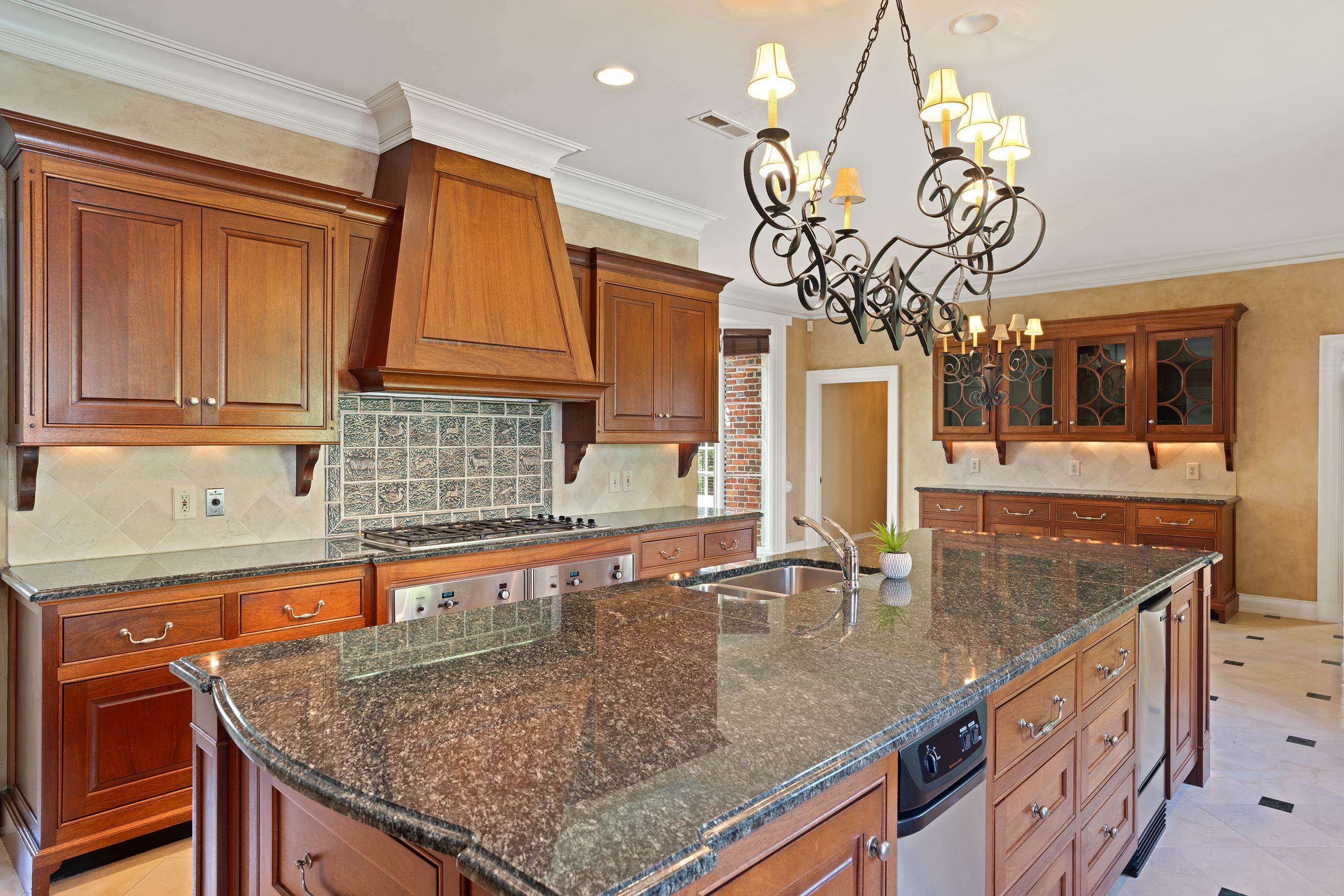 1908 Roe Ford Road Greenville, SC 29617 - Photo 22 of 41 Gallery Image 22