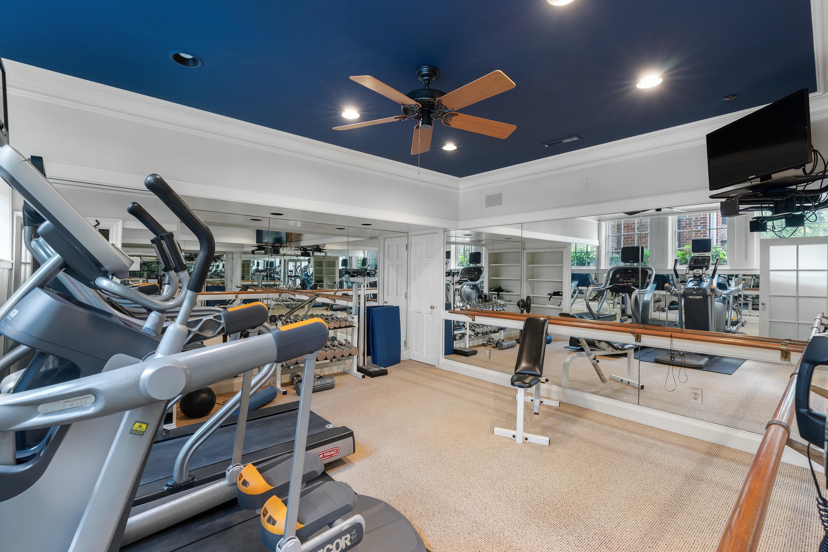 1908 Roe Ford Road Greenville, SC 29617 - Photo 31 of 41 Gallery Image 31