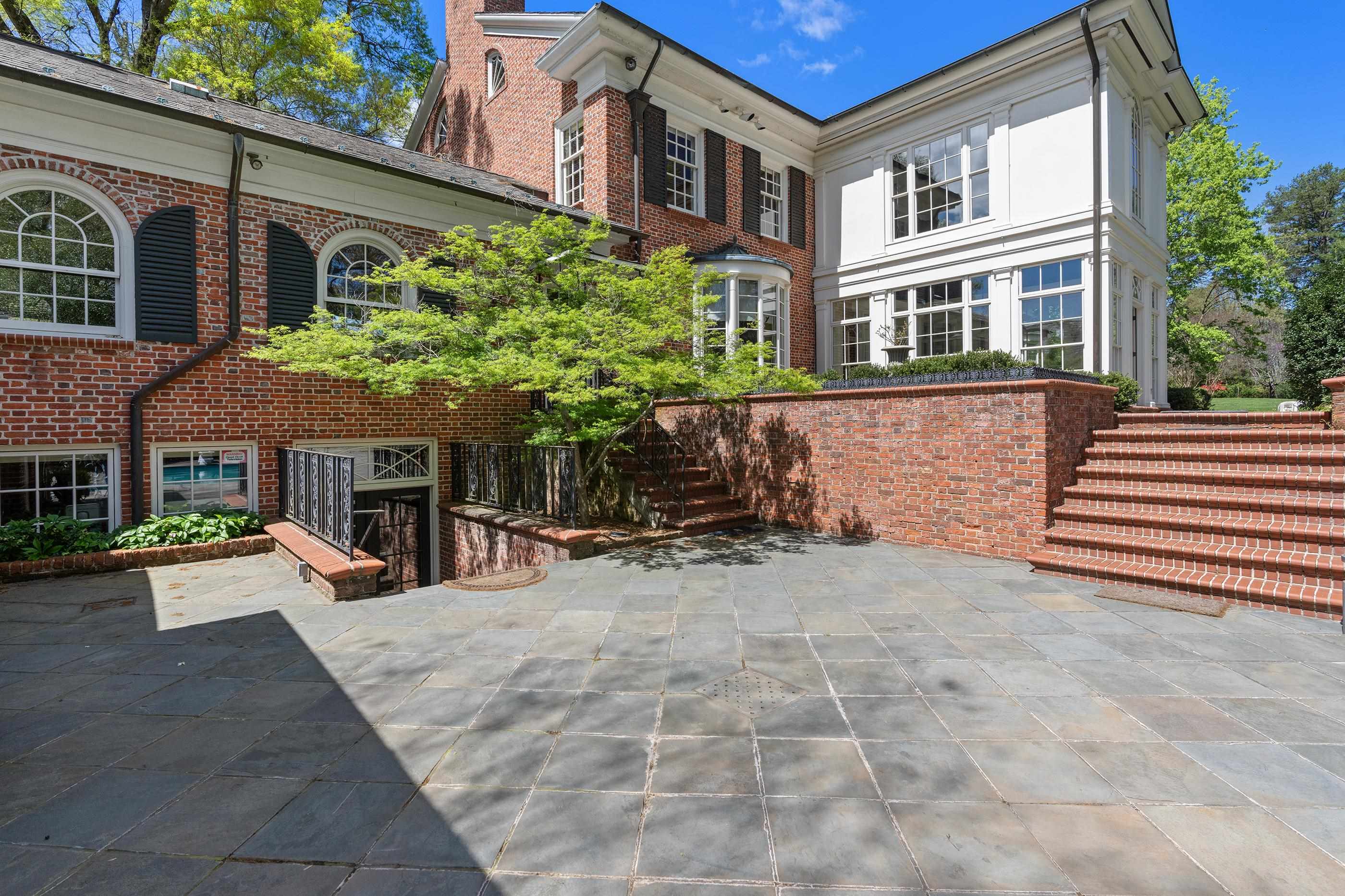 1908 Roe Ford Road Greenville, SC 29617 - Photo 34 of 41 Gallery Image 34