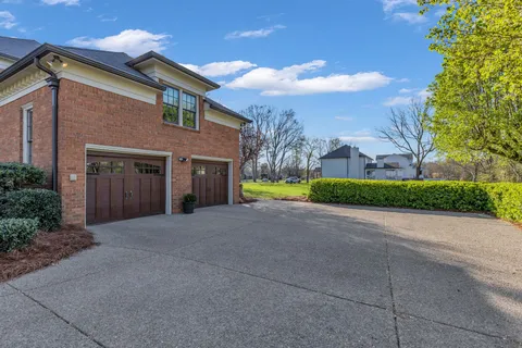 $1,350,000 | 9221 Hunterboro Drive, Brentwood, TN 37027