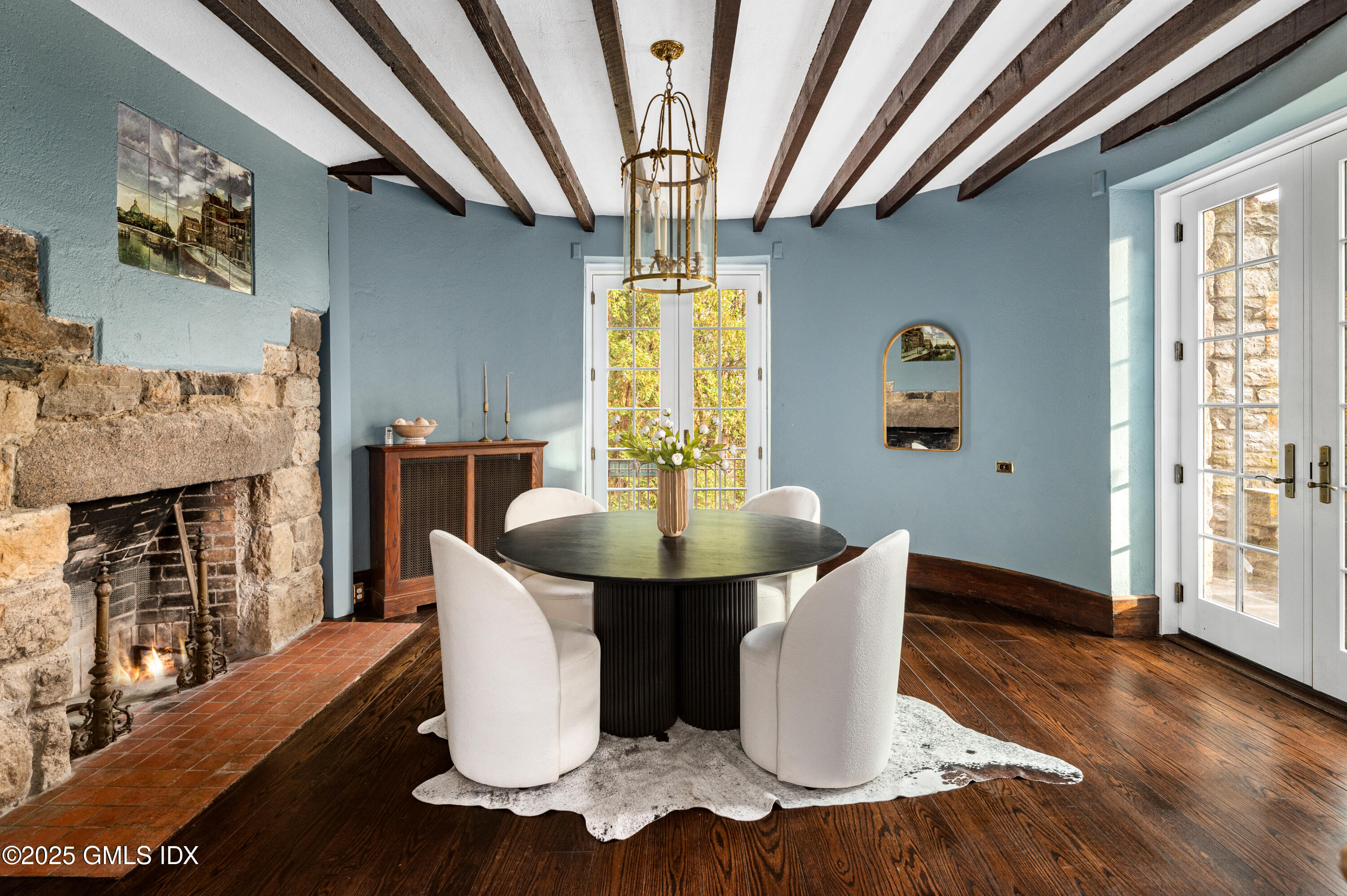 271 Hunting Ridge Road Stamford, CT 06903 - Photo 11 of 40 85_HudsonCP_271HuntingRidgeRd