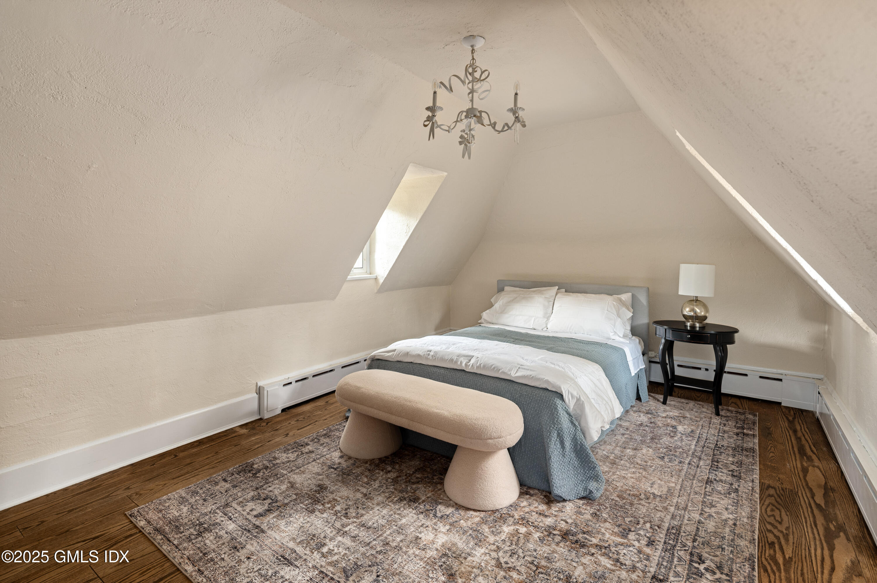 271 Hunting Ridge Road Stamford, CT 06903 - Photo 32 of 40 101_HudsonCP_271HuntingRidgeRd