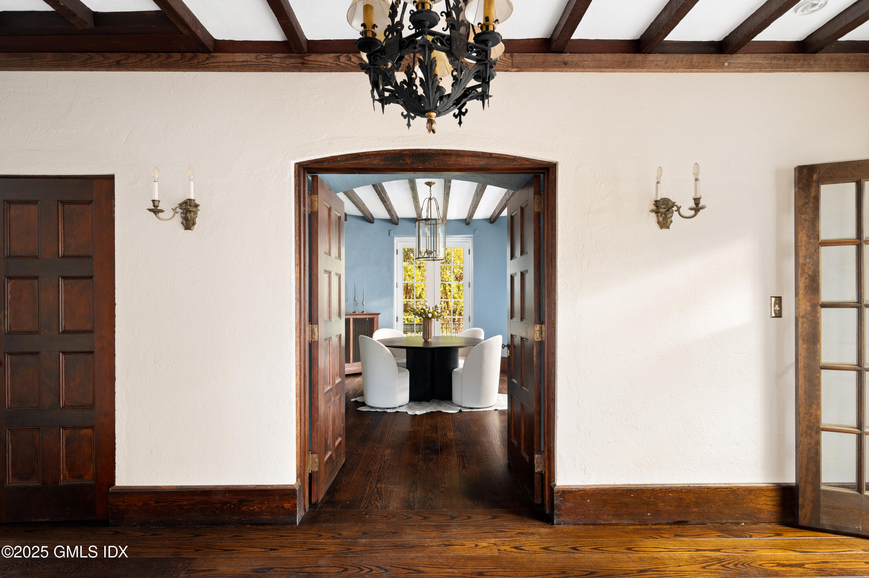 271 Hunting Ridge Road Stamford, CT 06903 - Photo 10 of 40 84_HudsonCP_271HuntingRidgeRd