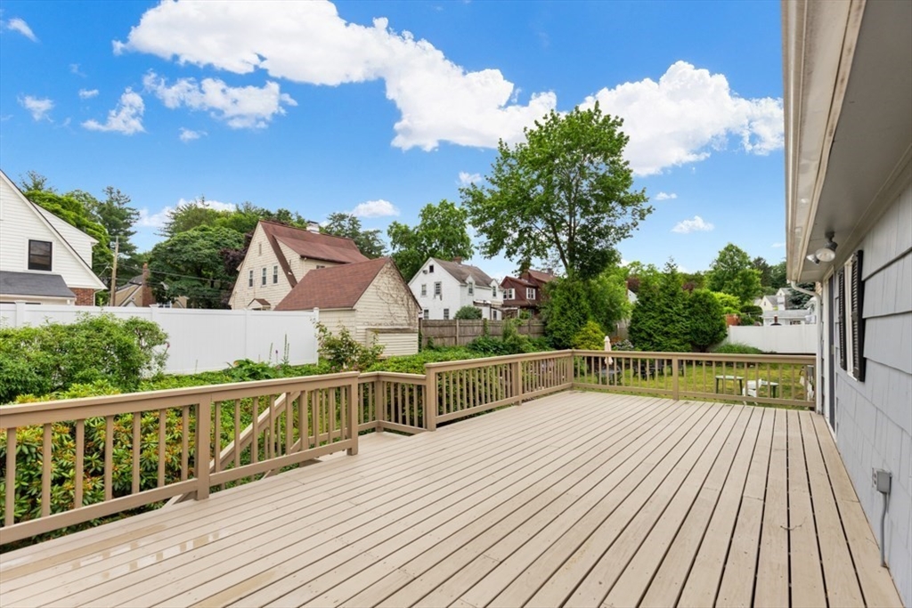 4 Rossmore Road Lynnfield, MA 01940 - Photo 28 of 29