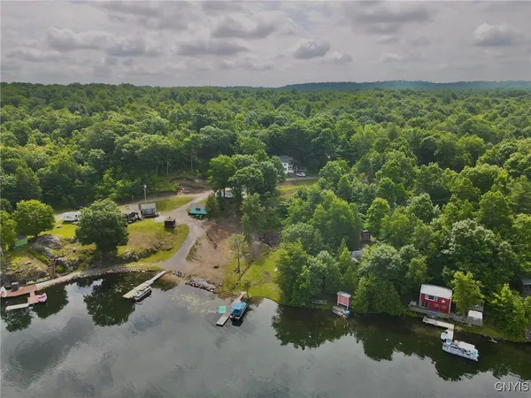 $110,000 | 125 South Shore Road, Macomb, NY 13642