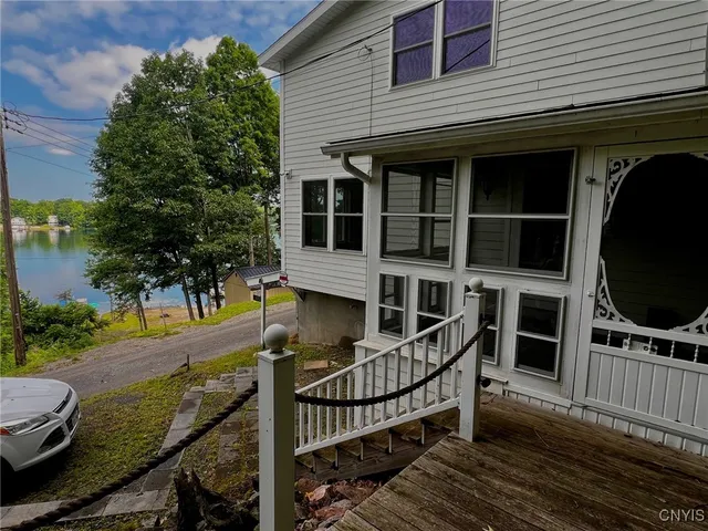 $139,999 | 125 South Shore Road, Macomb, NY 13642