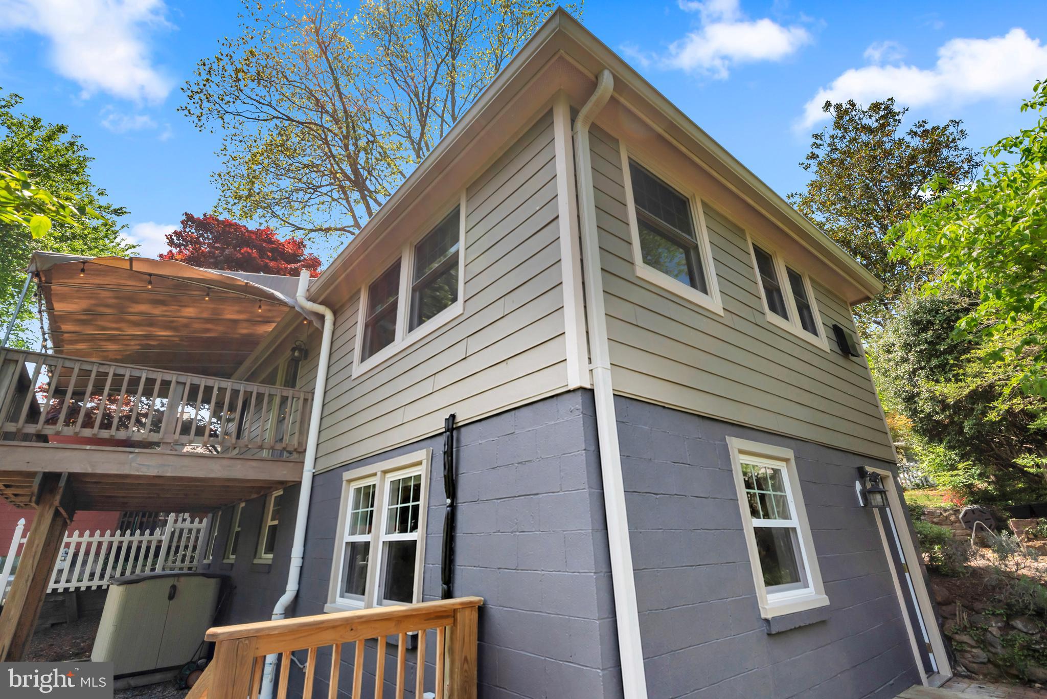 155 Ridgeway Circle Arnold, MD 21012 - Photo 48 of 73 a front view of a house with balcony