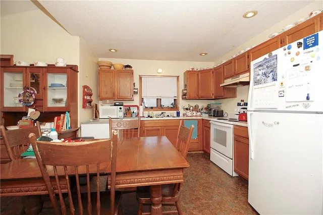 $150,000 | 304 West 13th Avenue, Garnett, KS 66032