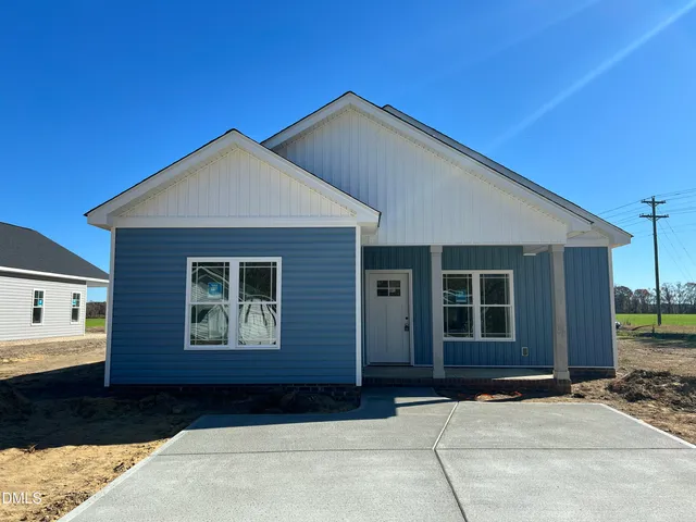 $262,900 | 608 South Vance Street, Fremont, NC 27830