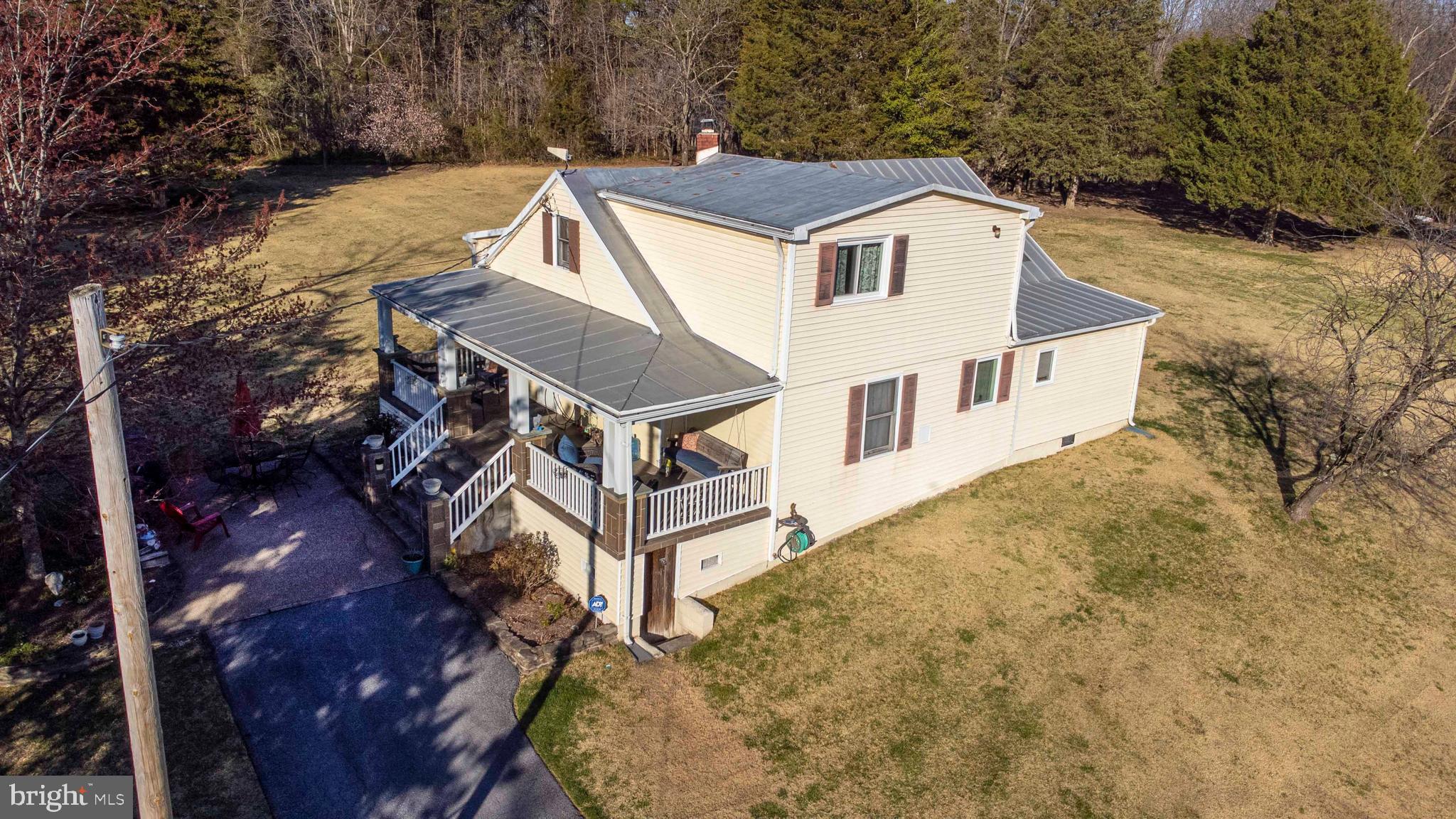 2268 Long Meadow Road Middletown, VA 22645 - Photo 8 of 59 Gallery Image 8