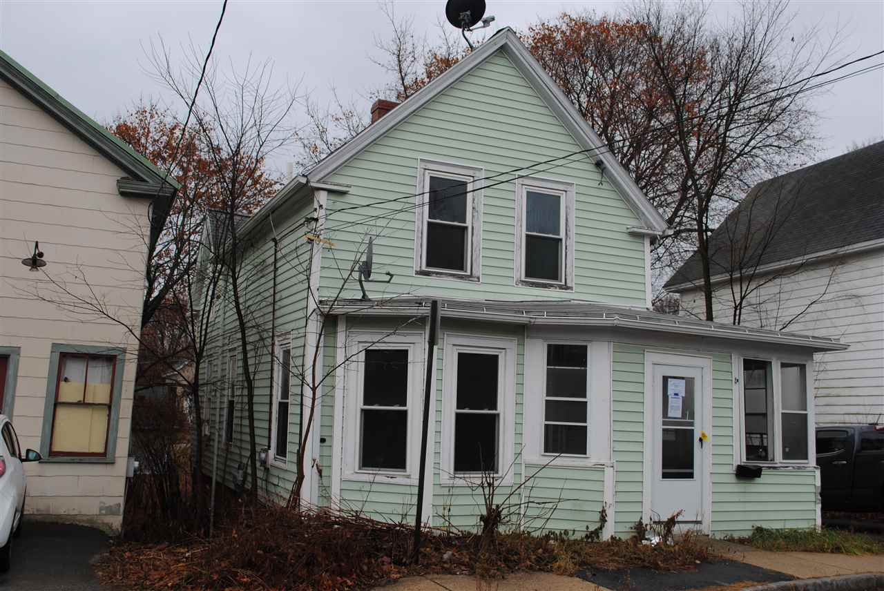 81 Winter Street Rochester, NH 03867 - Photo 2 of 12