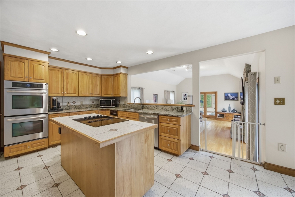 5 Powers Road Andover, MA 01810 - Photo 13 of 42