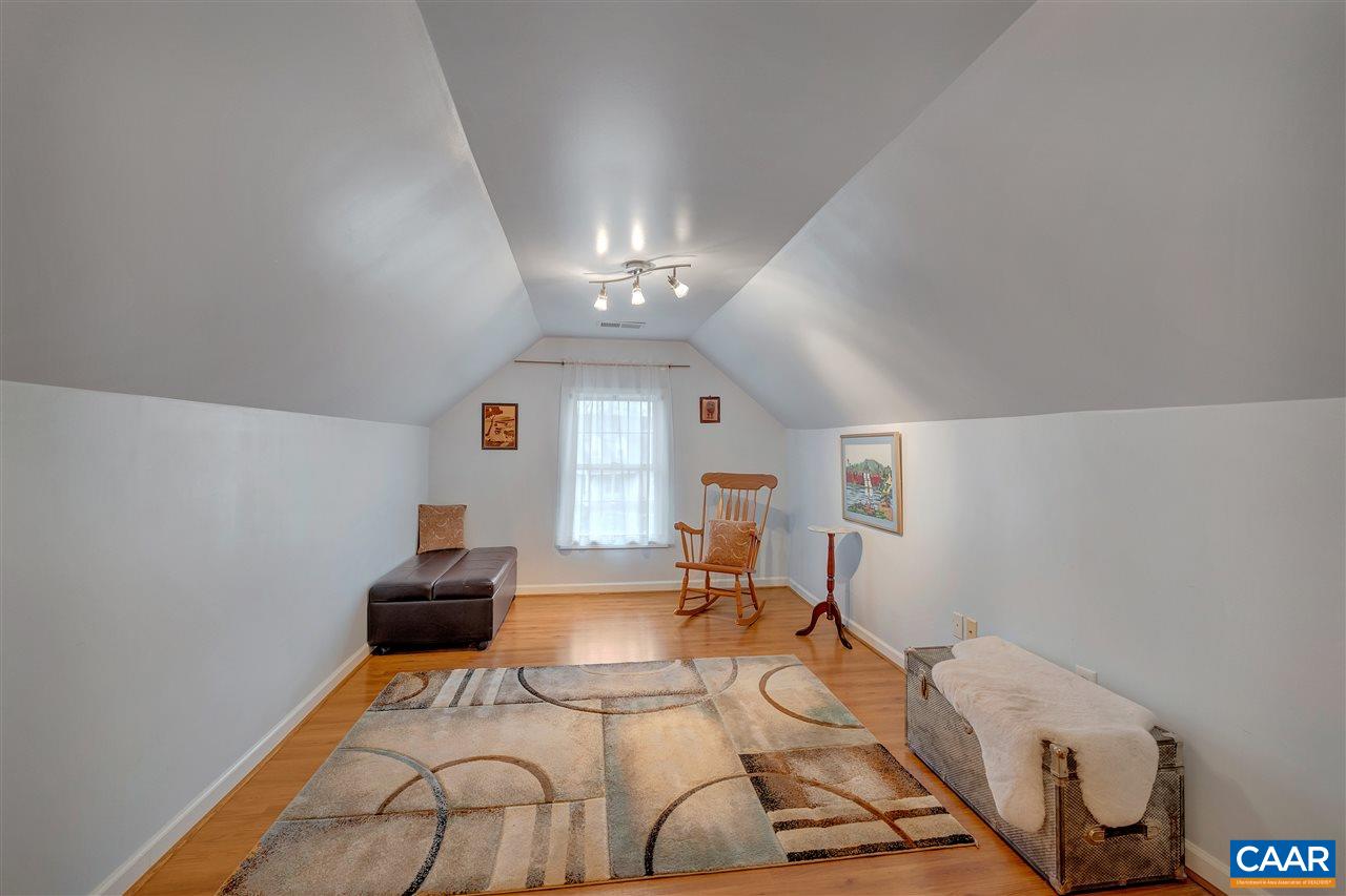 3052 Chimney Ridge Charlottesville, VA 22911 - Photo 14 of 39 Gallery Image 14