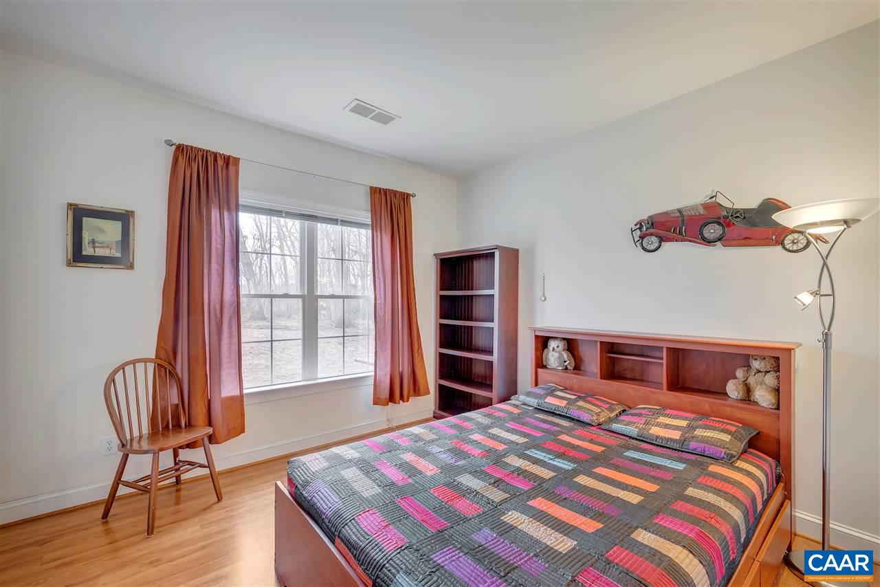 3052 Chimney Ridge Charlottesville, VA 22911 - Photo 15 of 39 Gallery Image 15
