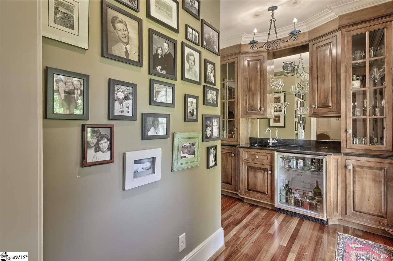 10 Dawson Road Greenville, SC 29609 - Photo 15 of 32