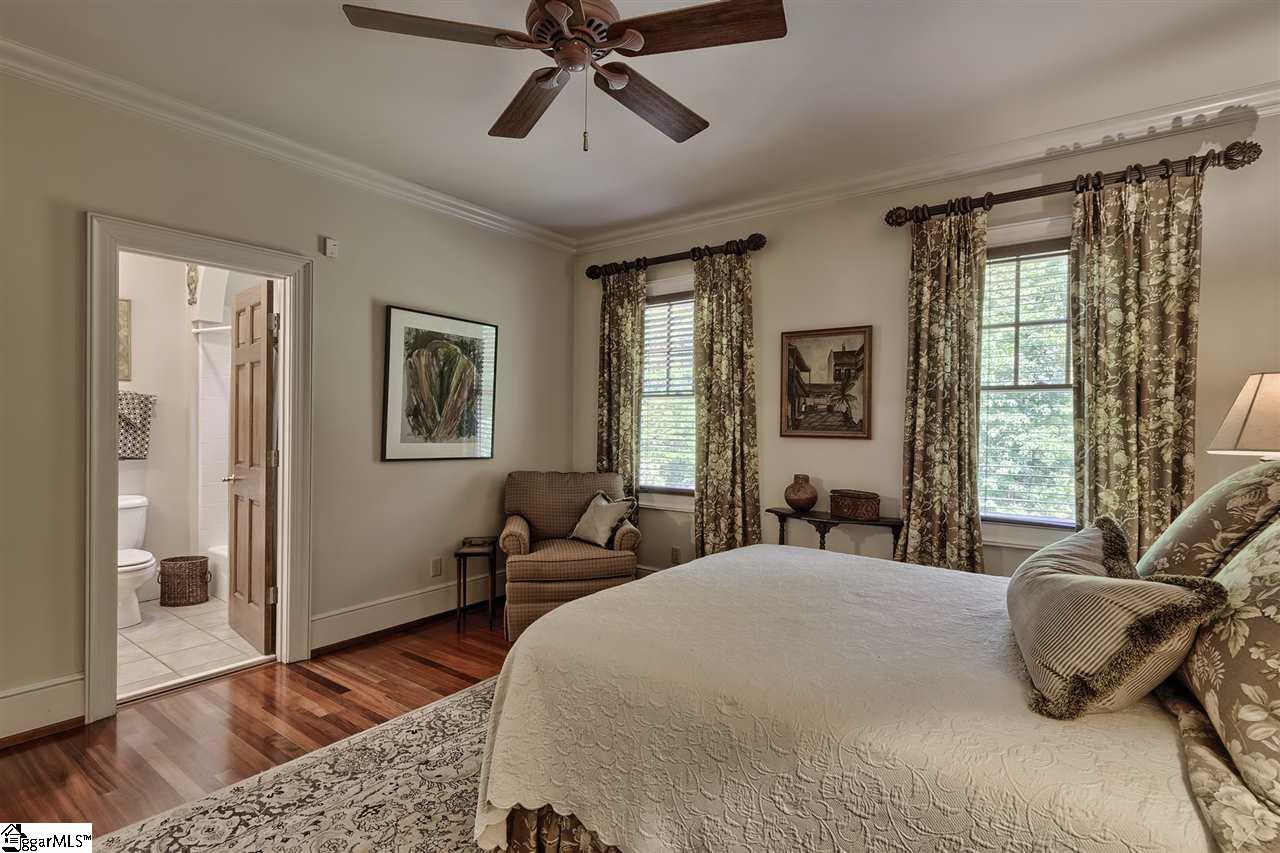 10 Dawson Road Greenville, SC 29609 - Photo 22 of 32