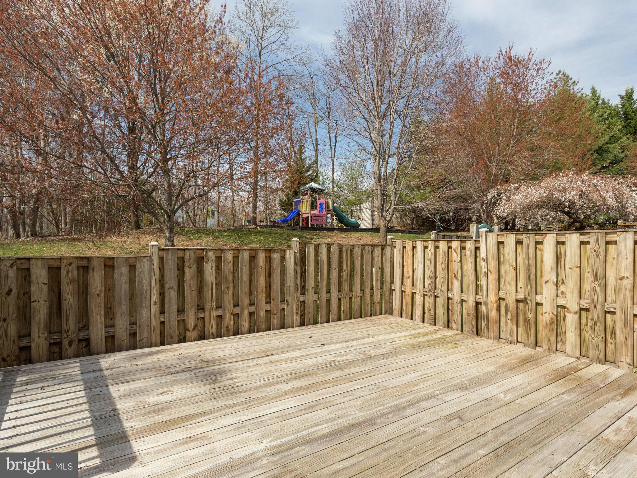 7726 Hickory Glen Way Springfield, VA 22153 - Photo 26 of 30 Exterior (Rear)