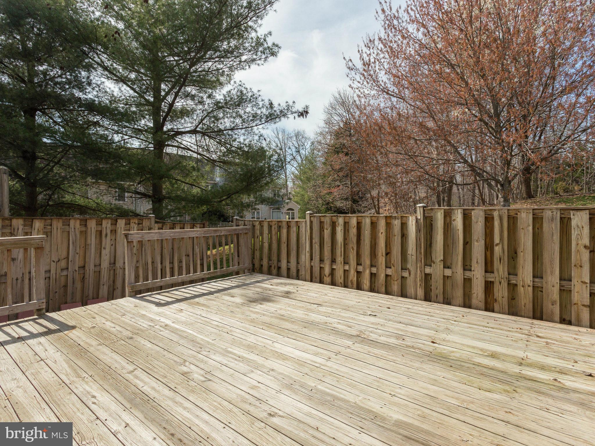 7726 Hickory Glen Way Springfield, VA 22153 - Photo 27 of 30 Exterior (Rear)