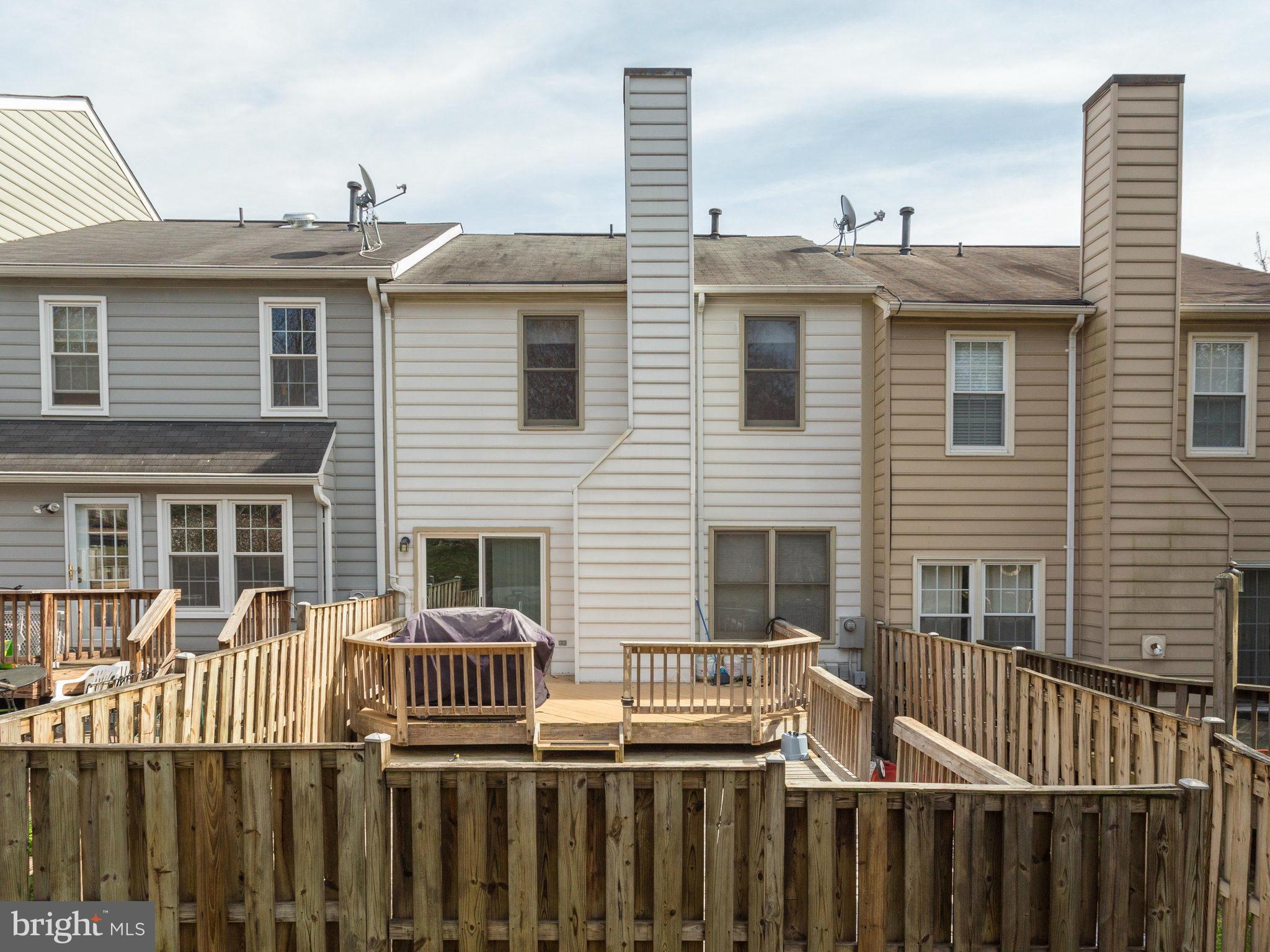 7726 Hickory Glen Way Springfield, VA 22153 - Photo 29 of 30 Exterior (Rear)