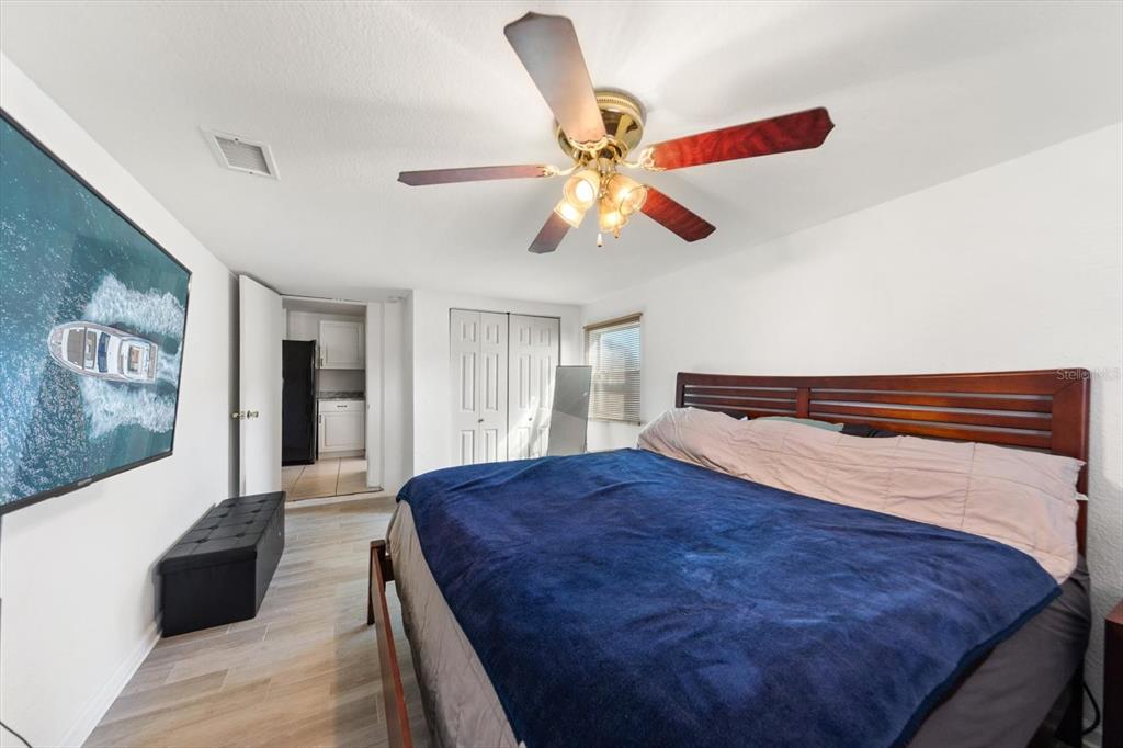 10747 109th Way Largo, FL 33778 - Photo 5 of 24