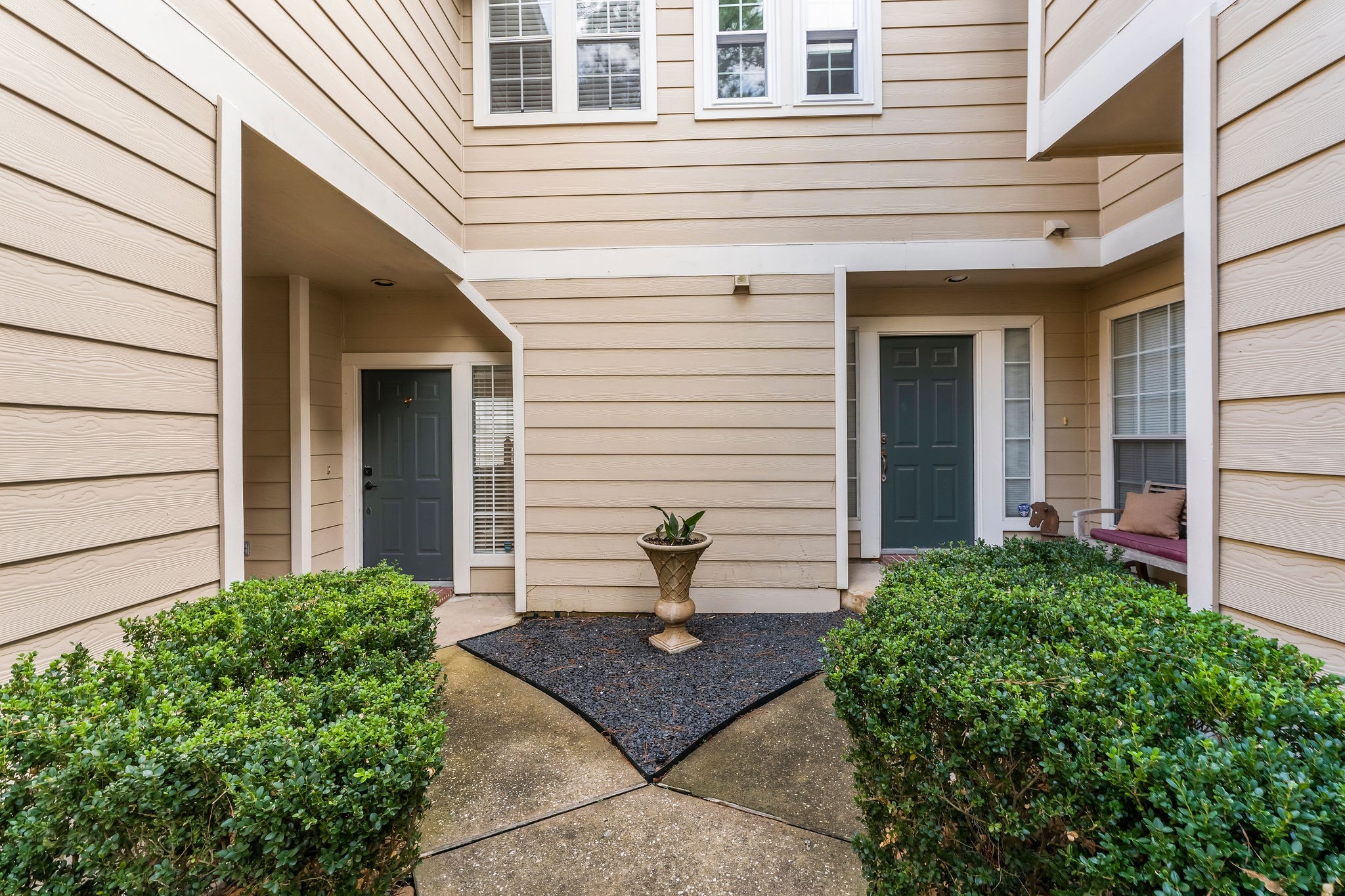 7 South Avonlea Circle Spring, TX 77382 - Photo 2 of 29