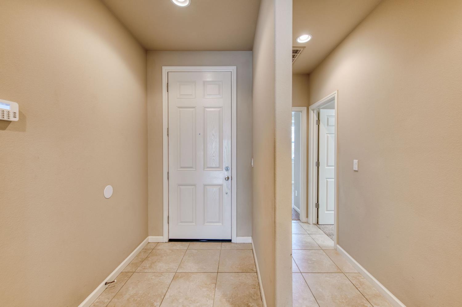 3460 Griffith Avenue Clovis, CA 93619 - Photo 24 of 28 a view of an empty room