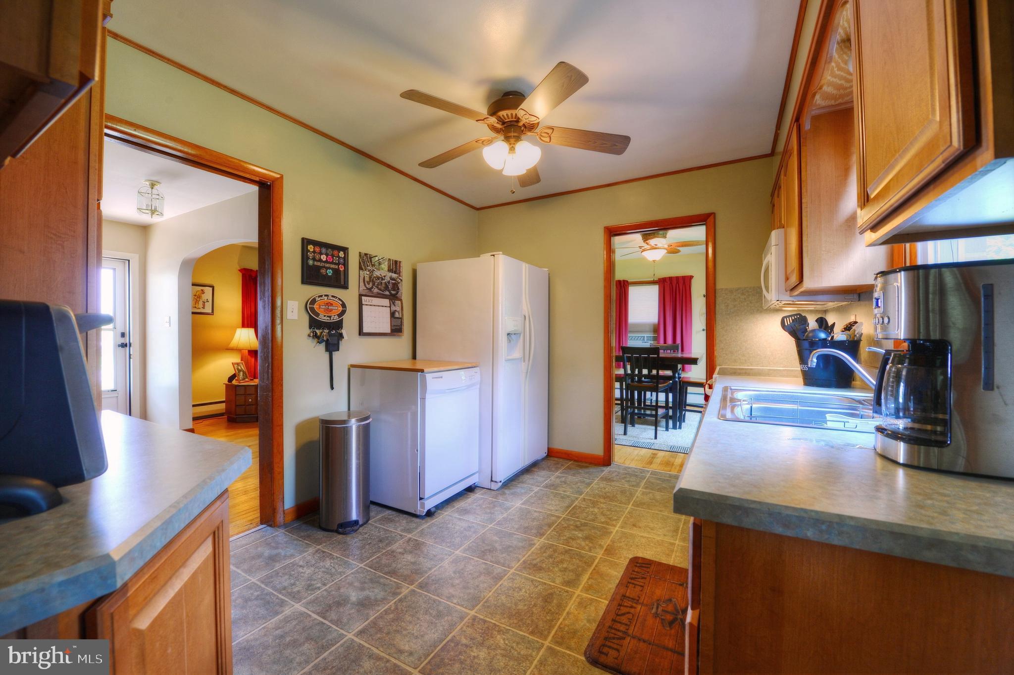 3301 Cloverfield Road Harrisburg, PA 17109 - Photo 8 of 20 Gallery Image 8