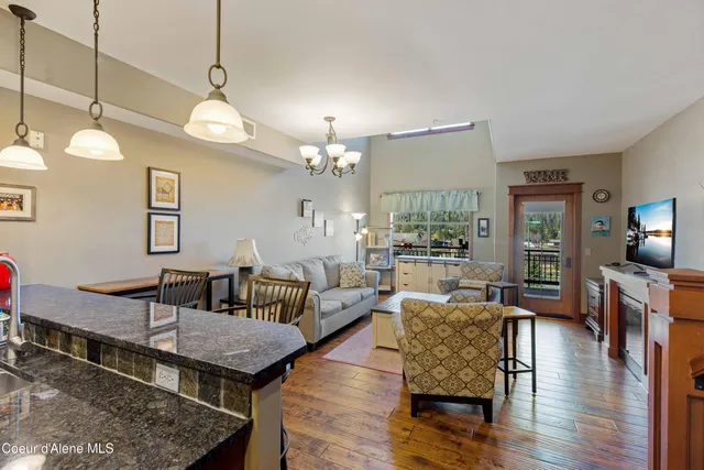 $640,000 | 2151 North Main Street, Unit 233, Coeur D'Alene, ID 83814