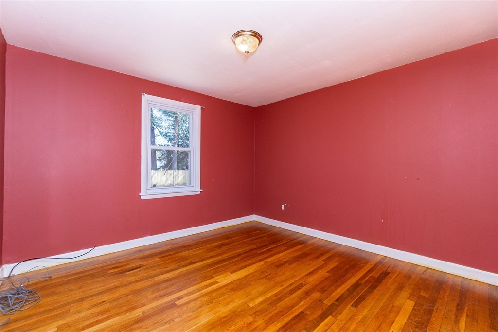 58 Lowell Road Pepperell, MA 01463 - Photo 12 of 30