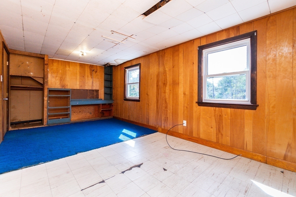 58 Lowell Road Pepperell, MA 01463 - Photo 20 of 30