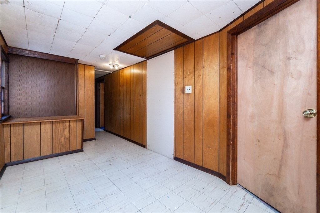 58 Lowell Road Pepperell, MA 01463 - Photo 21 of 30