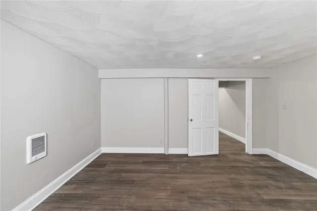 $500,000 | 20 Brush Hill Road, Providence, RI 02909