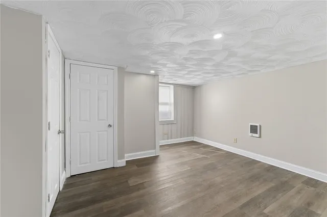 $500,000 | 20 Brush Hill Road, Providence, RI 02909