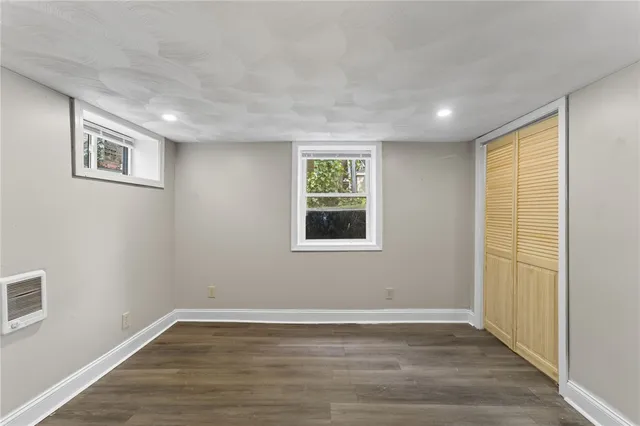 $500,000 | 20 Brush Hill Road, Providence, RI 02909