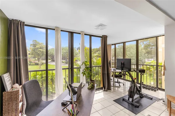 $325,000 | 16175 Golf Club Road, Unit 212, Weston, FL 33326