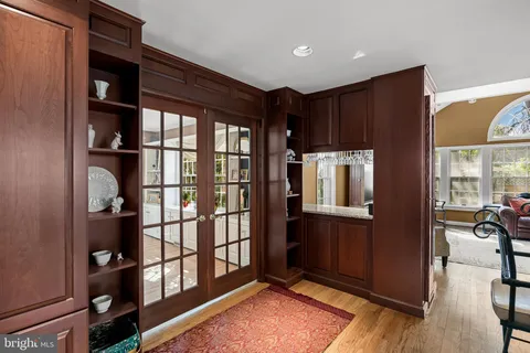 $700,000 | 408 Kings Highway, Moorestown, NJ 08057