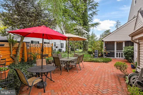 $700,000 | 408 Kings Highway, Moorestown, NJ 08057