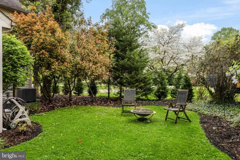 $700,000 | 408 Kings Highway, Moorestown, NJ 08057