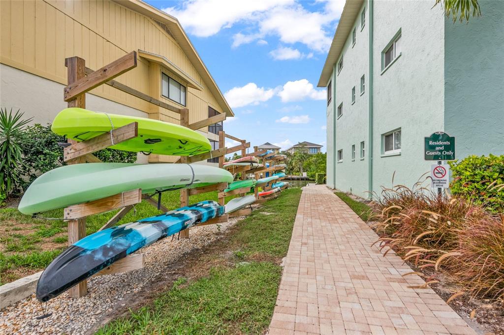 9200 Midnight Pass Road, Unit 17 Sarasota, FL 34242 - Photo 45 of 56