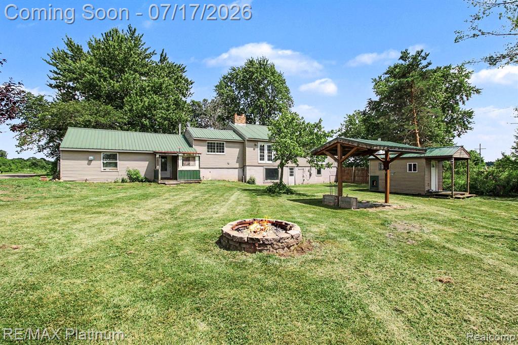 4205 Musson Road Howell, MI 48855 - Photo 3 of 23