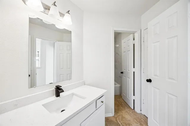 $575,000 | 2729 Timber Brook Drive, Plano, TX 75074