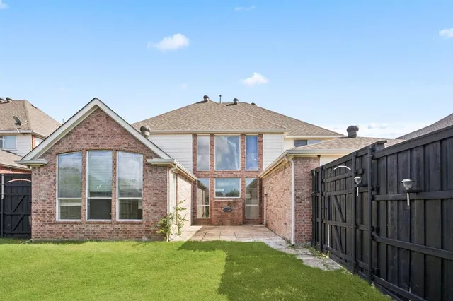 $575,000 | 2729 Timber Brook Drive, Plano, TX 75074