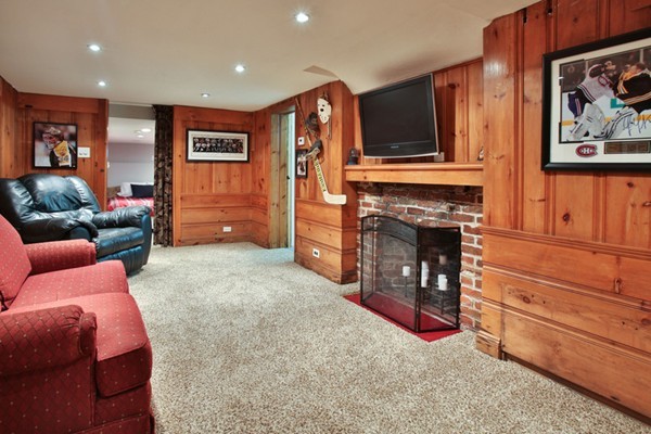 78 Sheffield Road Melrose, MA 02176 - Photo 7 of 14 Gallery Image 7