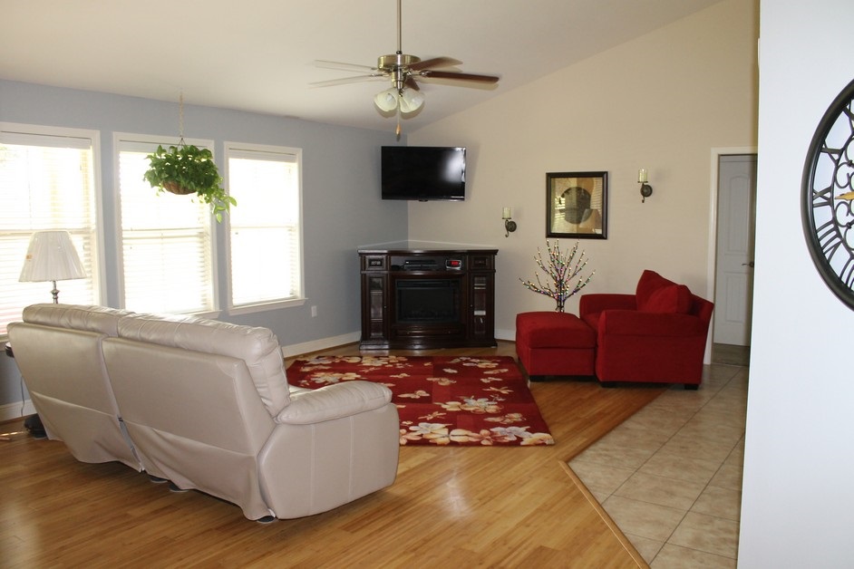 627 Fulton Loop Foley, AL 36535 - Photo 3 of 13