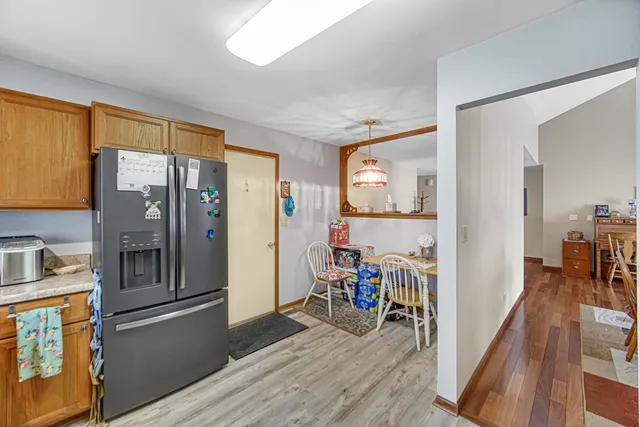 $310,000 | 2718 Lake Side Circle, Joliet, IL 60431