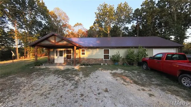 $299,900 | 2887 County Road 5620, Willow Springs, MO 65793
