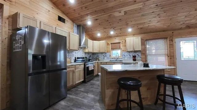 $299,900 | 2887 County Road 5620, Willow Springs, MO 65793