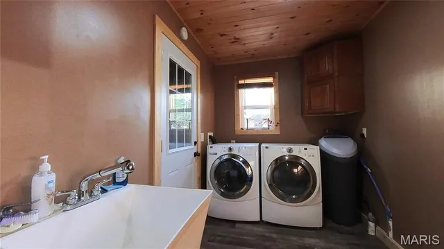 $299,900 | 2887 County Road 5620, Willow Springs, MO 65793