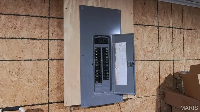 $299,900 | 2887 County Road 5620, Willow Springs, MO 65793